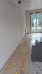Pose de carrelage en cours