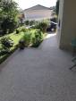 Aménagement de terrasse avec revêtement de sol en résine - Montluel 01120