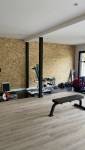 Création d'une salle de sport adaptée à la rééducation 