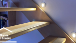Spots intégrés connectés à la monté des escaliers