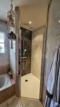 Vue d'ensemble de la douche 