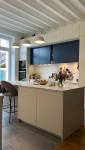 Rénovation de cuisine avec plan de travail en céramique - Nantes 44