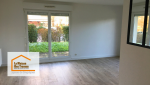 Le projet a consisté en la pose d’un revêtement de sol de type parquet stratifié dans tout l’appartement.