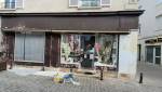 Travaux de rénovation de façade de devanture de boutique fleuriste en cours - Brie-Comte-Robert 77170