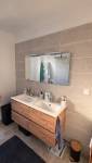 Meuble vasque bois salle de bain moderne appartement La Maison Des Travaux Ales