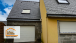 Rénovation et extension de maison à Pont-l’Abbé – Création d’un garage et finition soignée de la façade. Un projet sur mesure mené par notre courtier en travaux.