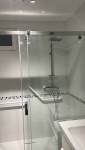 salle de bain pour une personne à mobilité réduite