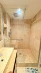 Rénovation complète d’une salle de bain moderne à Paris 17e