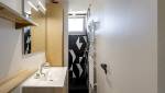 Salle de douche rénovée