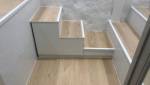 Après les travaux - petit escalier sur mesure pour faciliter la circulation - Loft Paris