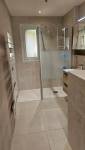  Revêtement de sol de salle de bain en carrelage - Cholet 49