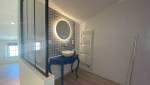 APRES travaux Meuble vasque, miroir led, faïence et carrelage
