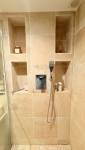 Rénovation complète d’une salle de bain moderne à Paris 17e