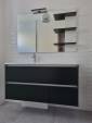 meuble suspendu moderne pour salle de bain
