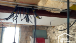 Installation des gaines électriques dans les plafonds