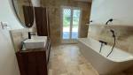 salle de bain rénovée à Saintes