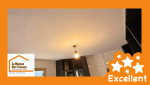 Finitions impeccables pour un plafond cuisine rénové à Venelles. Résultat professionnel signé La Maison Des Travaux Aix-en-Provence.