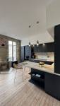Rénovation d'un appartement avec une cuisine sur mesure à Bordeaux 