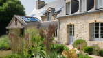amenagement-exterieur-moderne-avec-terrasse