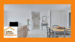 Salon rénové à Aix-en-Provence : ambiance cosy, canapé confortable et lumière naturelle avec La Maison Des Travaux.