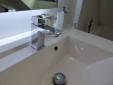 robinet moderne pour une salle de bain moderne