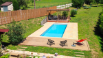 création d'une piscine et aménagement extérieur