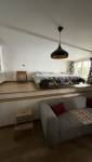 grande chambre atypique avant travaux