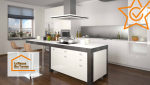 Cuisine contemporaine avec îlot central et rangements optimisés, idéale pour une rénovation moderne et fonctionnelle à Agen. 