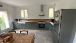 Vue des nouveaux équipements de cuisine au rez-de-chaussée maison à Voulangis (77580)