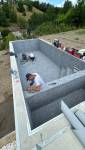 pose du revêtement de la piscine
