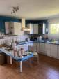 Cuisine de maison avant travaux de rénovation et décoration intérieure - Montélier 26120