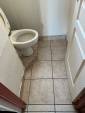 Sanitaires avant travaux de rénovation d'appartement - Nantes 44