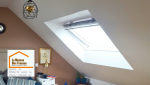 Combles transformés en chambre lumineuse et chaleureuse grâce à deux Velux.