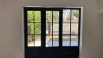 Menuiserie aluminium avec petits bois sur vitrages
