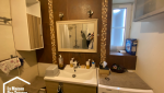 Salle de bain avant les travaux côté meuble vasque