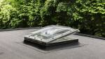 Fenêtre de toit dôme sur toiture plate Velux®