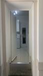 entrée vue de l’intérieur renovation appartement Saint-Jacques-de-la-Lande