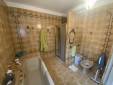Baignoire et douche avant travaux de rénovation de salle de bain - Montpellier 34000