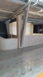 Aménagement du bar avec insertion de la poutre métallique
