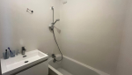 Baignoire carrelage salle de bain
