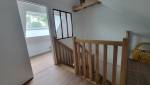 Escalier sur-mesure terminé – Accès harmonieux aux combles à Bruz