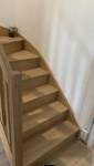 Escalier en bois sur-mesure – Élégance et confort dans un projet d’aménagement à Bruz