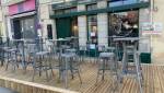 Terrasse du bar après rénovation à La Guerche-de-Bretagne