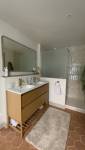 Salle de bains moderne chic