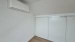 Placard avec portes coulissantes