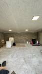 Avant rénovation maison – pièce adjacente brute face 3