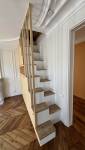Accès duplex avec un escalier sur mesure 
