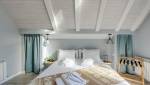 Chambre d'hotel de charme rénovée - Yvelines