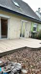 Terrasse moderne et fonctionnelle