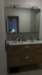 Nouveau meuble vasque installé lors de la rénovation de salle de bain à Chartres-de-Bretagne